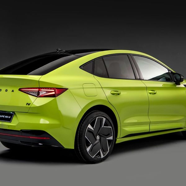 skoda, enyaq, enyaq coupe, vrs, hyper green, green